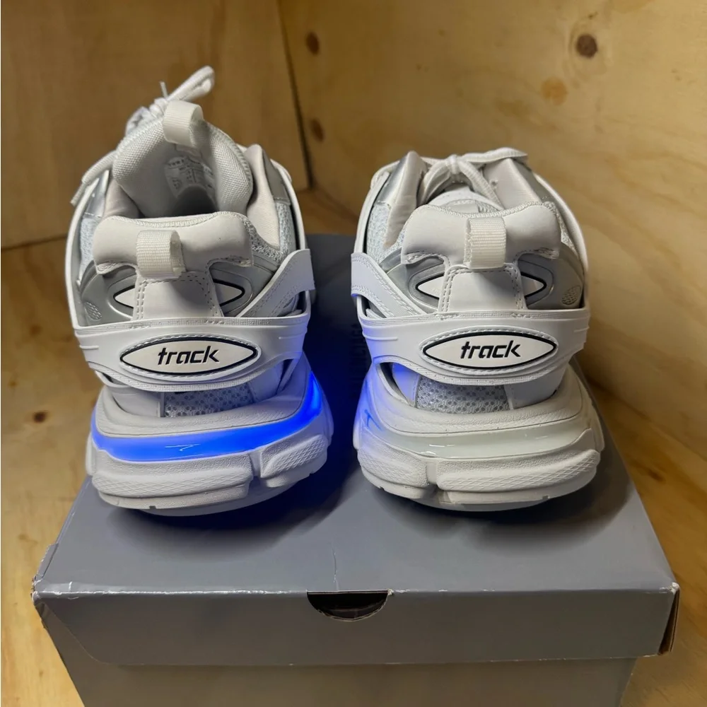 Balenciaga Gray and White Track Sneakers new , one led doesn’t work - Picture 2 of 5